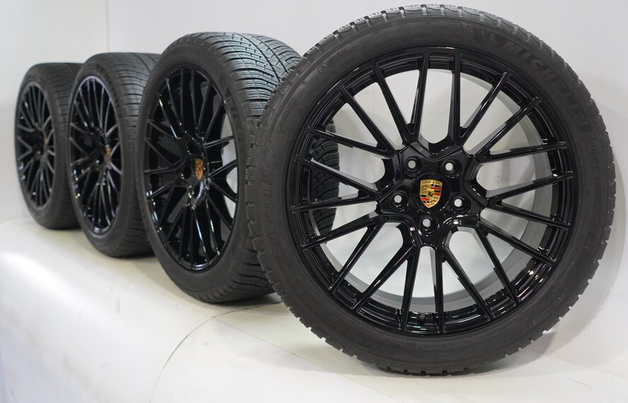 Porsche Porsche Cayenne Coupe 21 inch rims Michelin winter tires Original