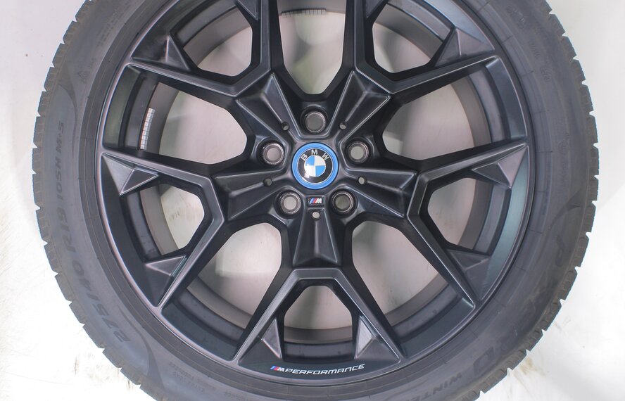 BMW BMW 5 series i5 G60 G61 942M 19 inch wheels Pirelli Winter tires Original