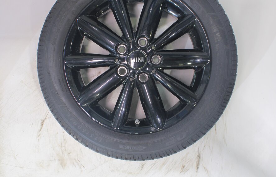 Mini Mini Cooper / S / One / Cabrio F55 F56 F57 508 16 inch wheels Dunlop Runflat Winter tires Original