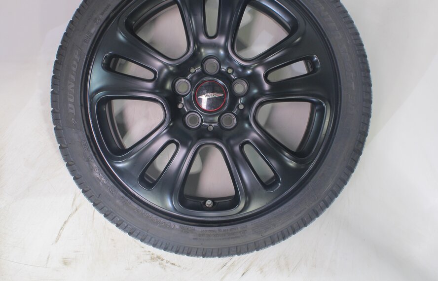 Mini Mini Cooper / S / One / Cabrio F55 F56 F57 JCW510 17 inch wheels Dunlop Runflat winter tires Original