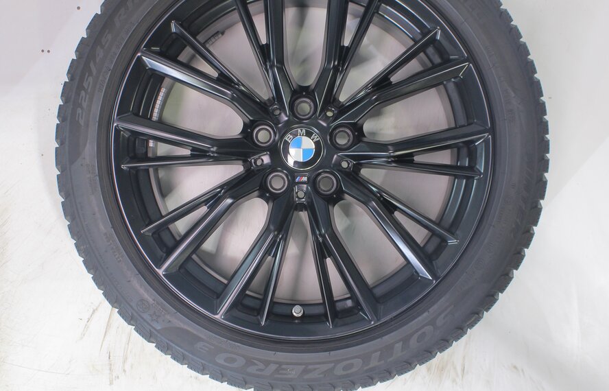 BMW BMW 2 series 3 series 4 series G20 G21 G22 G42 796M 18 inch wheels Pirelli Runflat winter tires Original