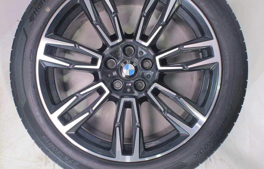 BMW BMW 5 series i5 G60 G61 935M 19 inch wheels Hankook Summer Tires New Original