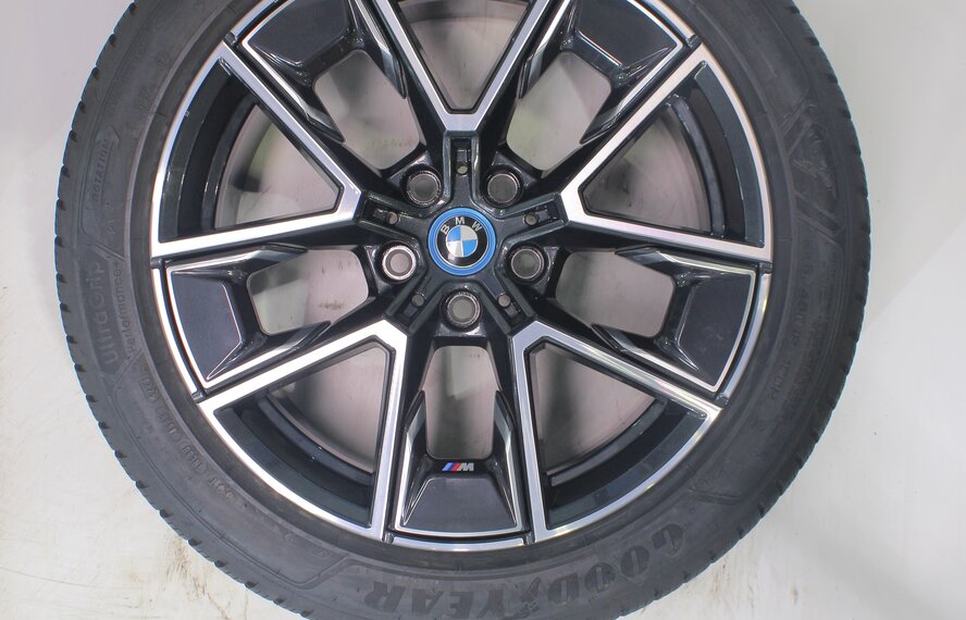 BMW BMW 4 series i4 G26 858M 18 inch wheels Goodyear winter tires Original