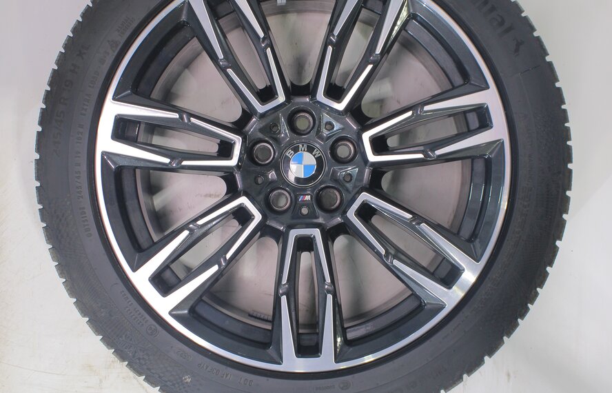 BMW BMW 5 Series i5 G60 G61 935M 19 inch rims Continental winter tires Original