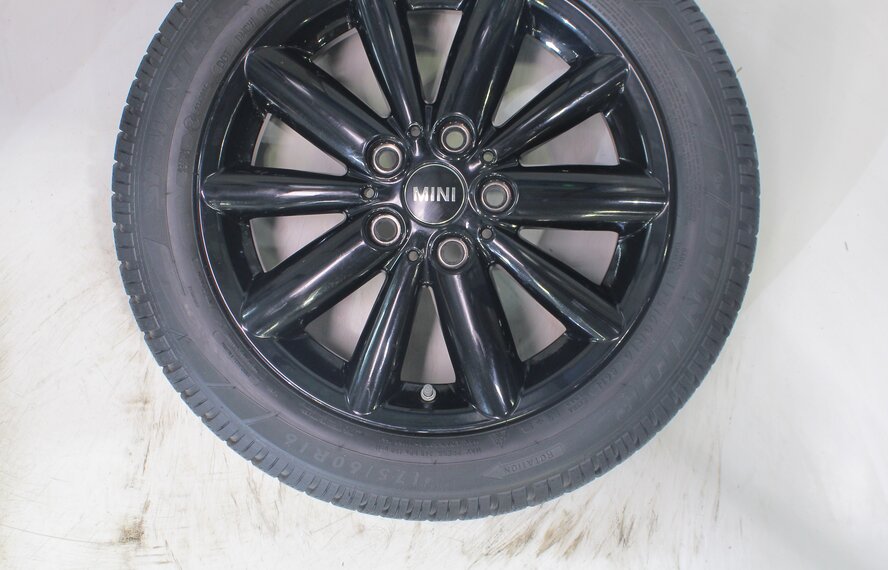 Mini Mini Cooper / S / One / Cabrio F55 F56 F57 508 16 inch rims Dunlop Runflat winter tires Original