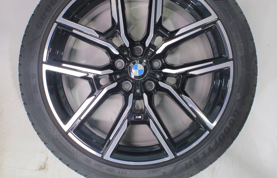 BMW BMW 4 series i4 G26 859M 19 inch wheels Goodyear Winter Tires Original