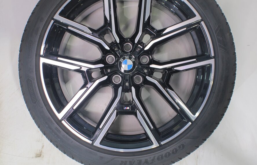 BMW BMW 4 series i4 G26 859M 19 inch wheels Goodyear Winter Tires Original