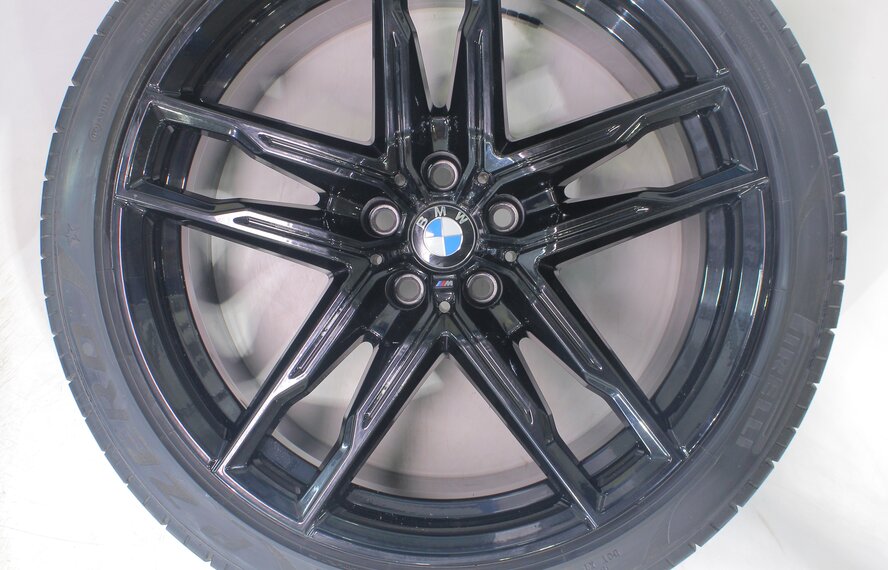 BMW BMW M8 F91 F92 F93 810M 20 inch wheels Pirelli Summer tires Original