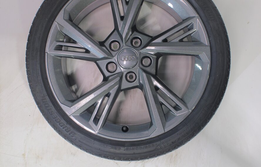 Audi Audi A3 S3 8Y 8V 18 inch rims Bridgestone Summer Tires New Original