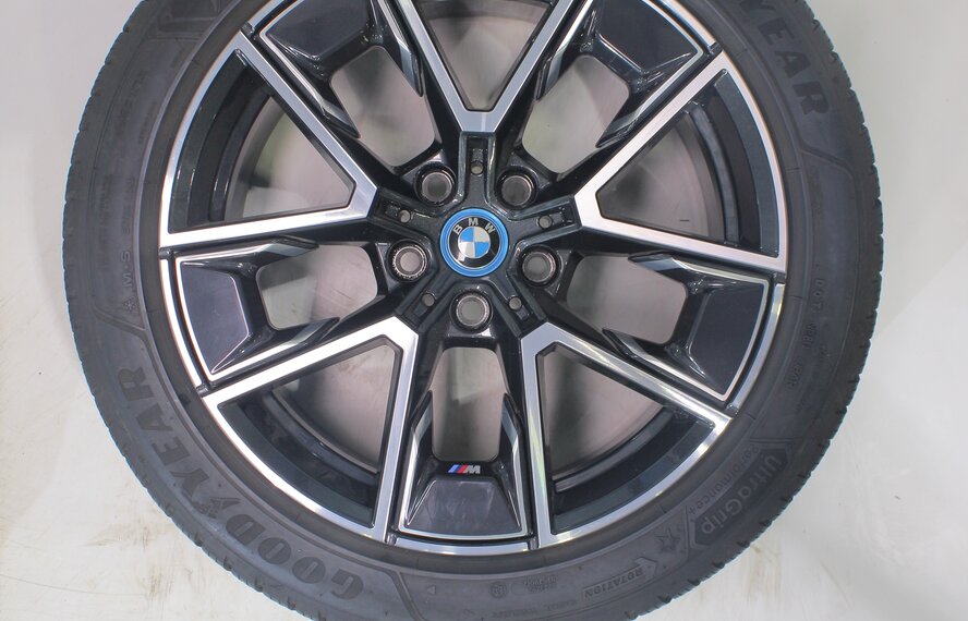 BMW BMW 4 Series i4 G26 858M 18 inch wheels Goodyear Winter Tires Original