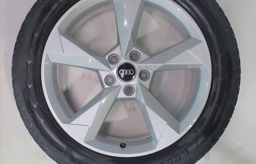 Audi Audi Q3 SQ3 F3B 19 inch rims Goodyear winter tires Original