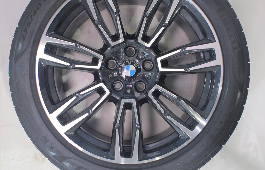 BMW BMW 5 series i5 G60 G61 935M 19 inch wheels Pirelli Summer tires New Original