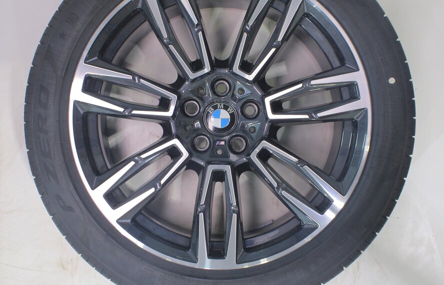 BMW BMW 5 series i5 G60 G61 935M 19 inch wheels Pirelli Summer tires New Original