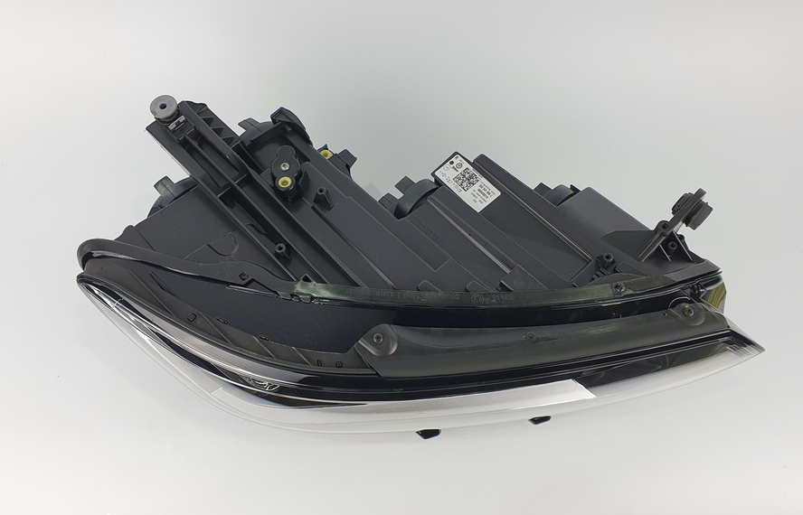 Volkswagen Original Volkswagen Passat 3G2941006C Headlight