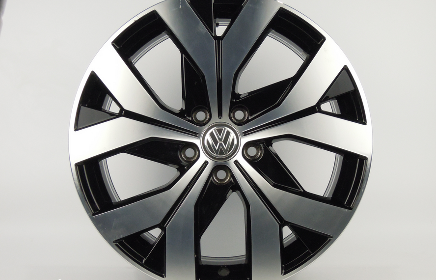 Volkswagen Original Volkswagen Passat 3GD601025B Rim