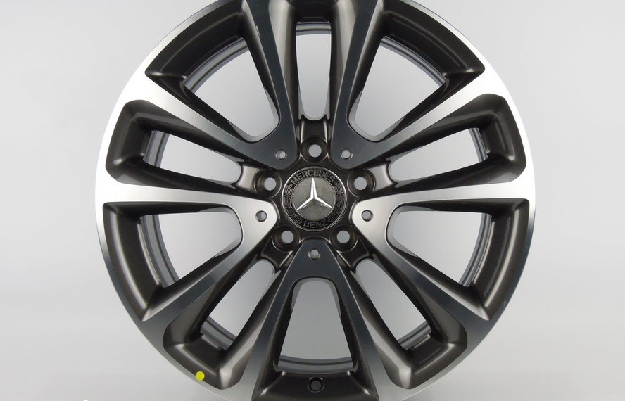 Mercedes Original Mercedes E-Class A2134011600 Rim