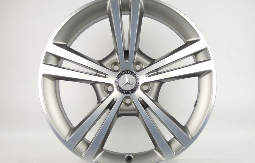 Mercedes Original Mercedes A-Klasse A1774010800  Rim
