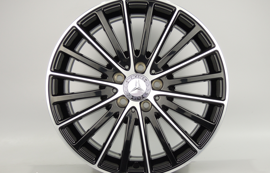 Mercedes Original Mercedes C-Class A2054011501 Rim