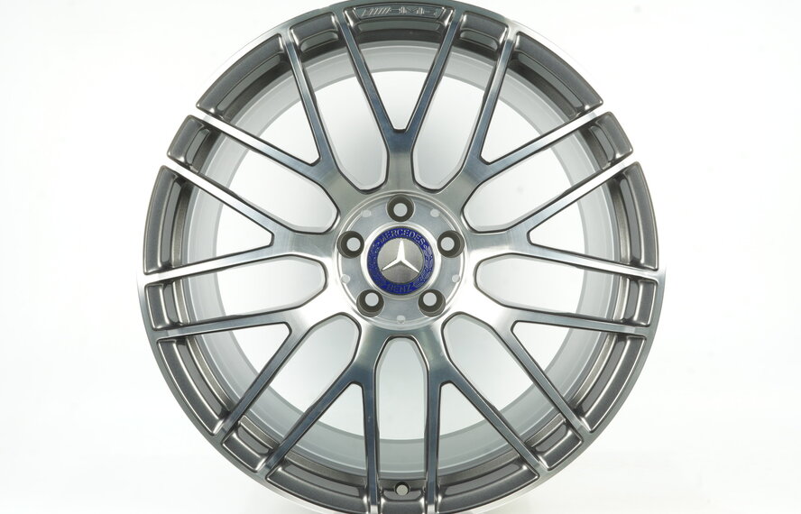 Mercedes Original Mercedes AMG GTC A1904011500 Rim