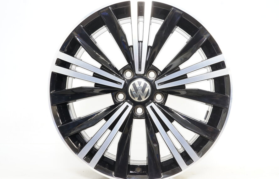 Volkswagen Original Volkswagen Tiguan II 5NA601025K Rim
