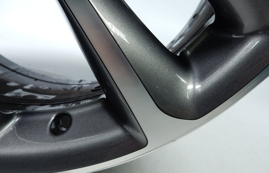 Mercedes Original Mercedes E-Klasse A2134011600 Rim