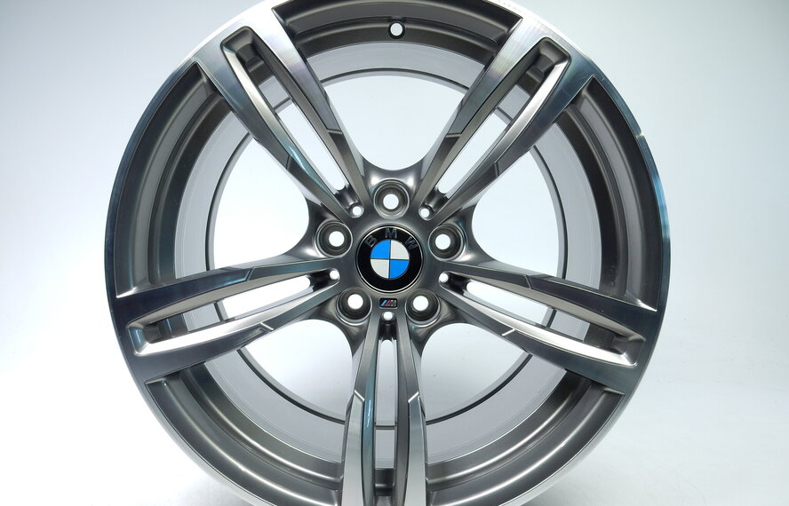BMW Original BMW M3 M4 F80 F81 F83 2284551 437M Rim