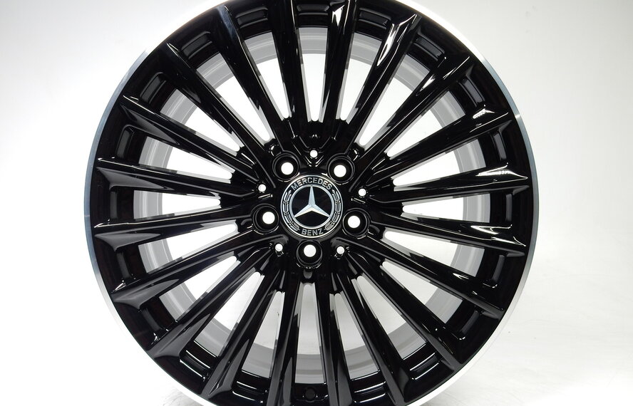 Mercedes Original Mercedes A-Klasse W177 A247 X117 X118 AMG A1774014200 Rim