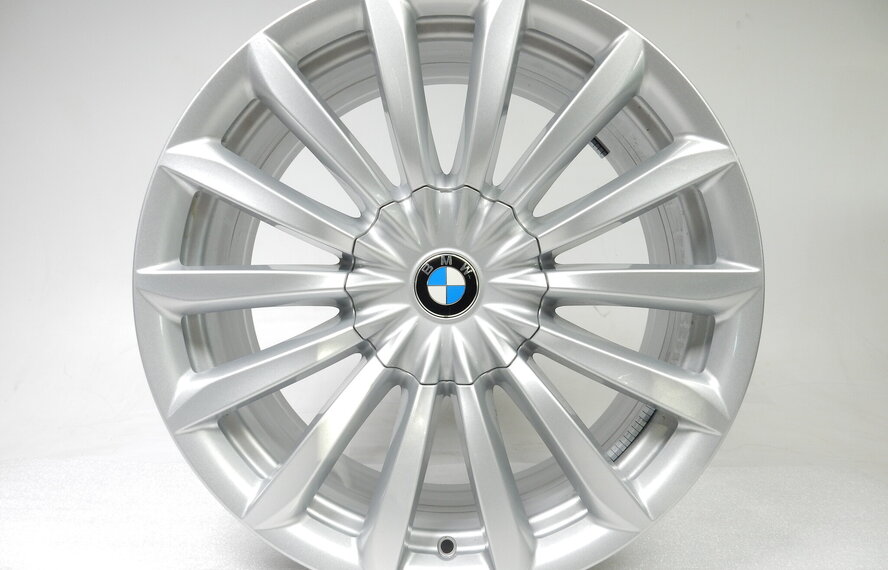 BMW Original BMW 7-Series G11 G32 6-Series 6861225 620 Rim