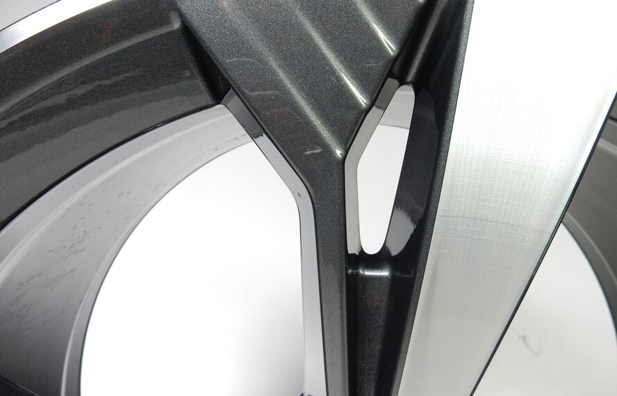 Audi Original Audi e-tron S 4KE601025H Rim