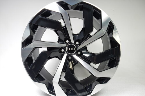 Audi Original Audi e-tron GEN / e-tron Sportback Type: GEA 4KE601025A Rim