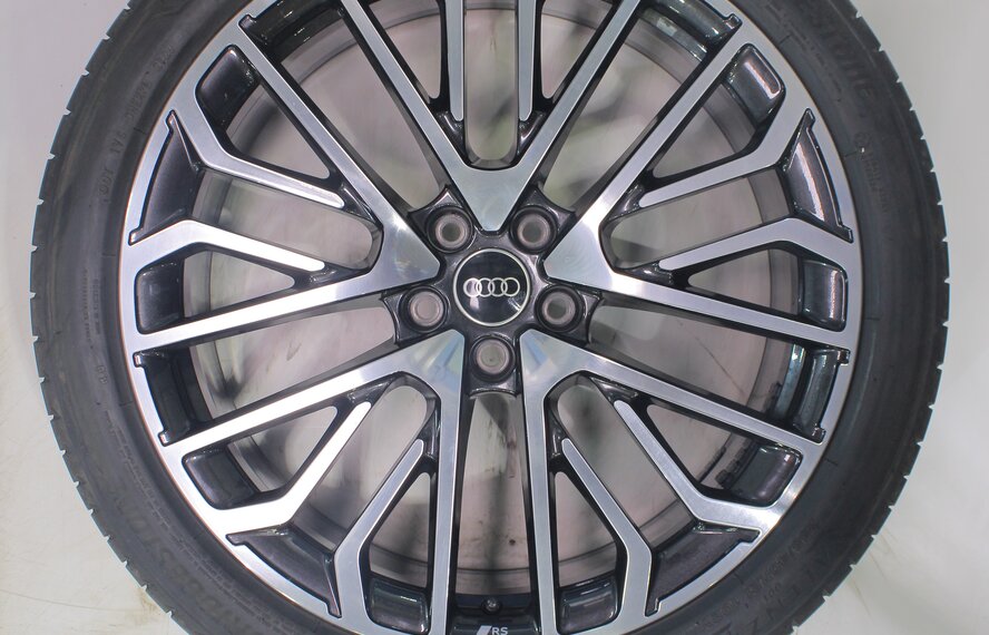 Audi Audi Q5 8MA 21 inch wheels Bridgestone summer tires Original
