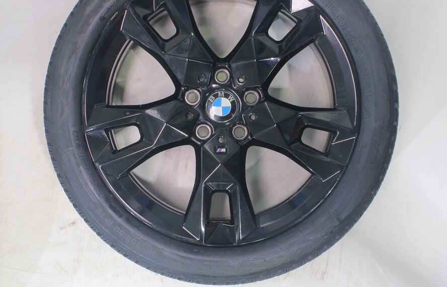 BMW BMW 1 series 2 series F70 F74 968M 18 inch rims Vredestein Winter tires New Original