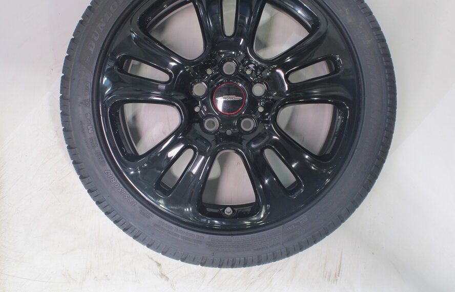 Mini Mini Cooper / S / One / Cabrio F55 F56 F57 JCW510 17 inch wheels Dunlop Runflat Winter tires Original