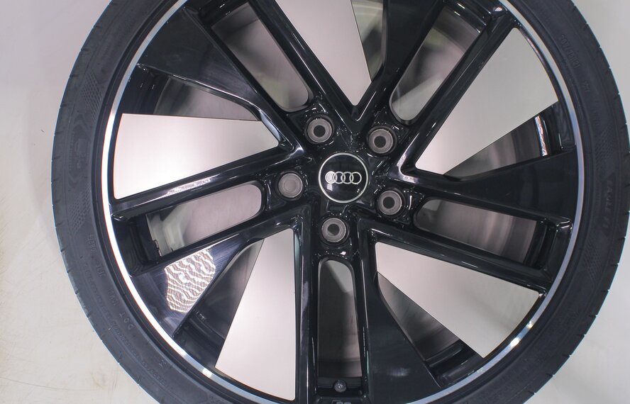 Audi Audi e-tron GT 21 inch wheels Goodyear Summer tires New Original