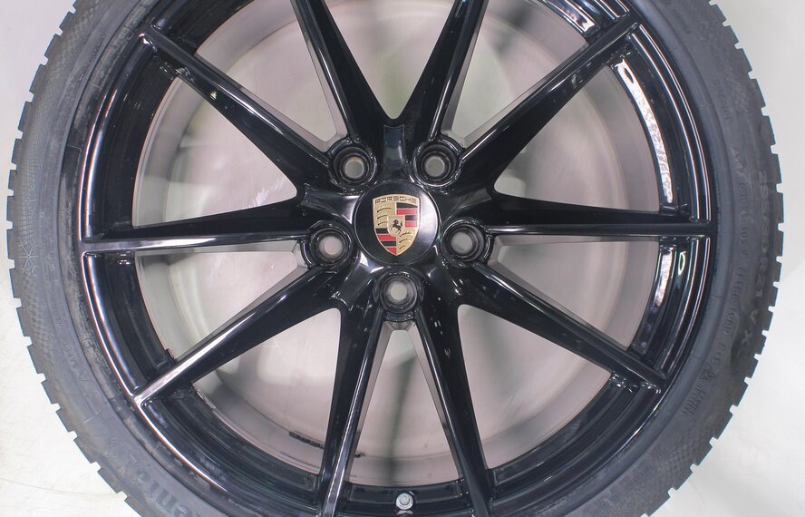 Porsche Porsche 911 992.1 Carrera S 4S Targa 4S 20 & 21 inch wheels Continental Winter Tires New Original