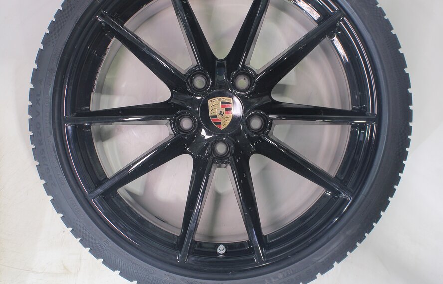 Porsche Porsche 911 992.1 Carrera S 4S Targa 4S 20 & 21 inch wheels Continental Winter Tires New Original