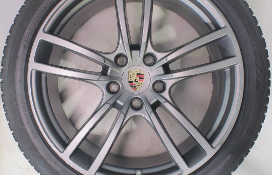Porsche Porsche Cayenne E3 21 inch rims Hankook Winter tires Original