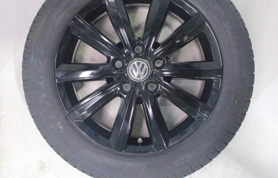 Volkswagen Volkswagen Transporter T6 17 inch rims Dunlop winter tires Original