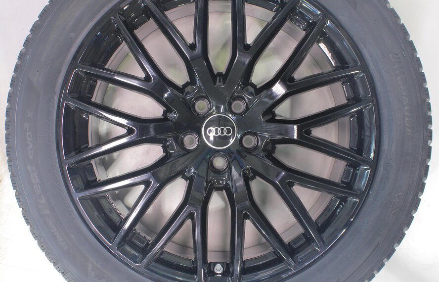 Audi Audi Q7 4M 20 inch rims Hankook Winter tires New Original