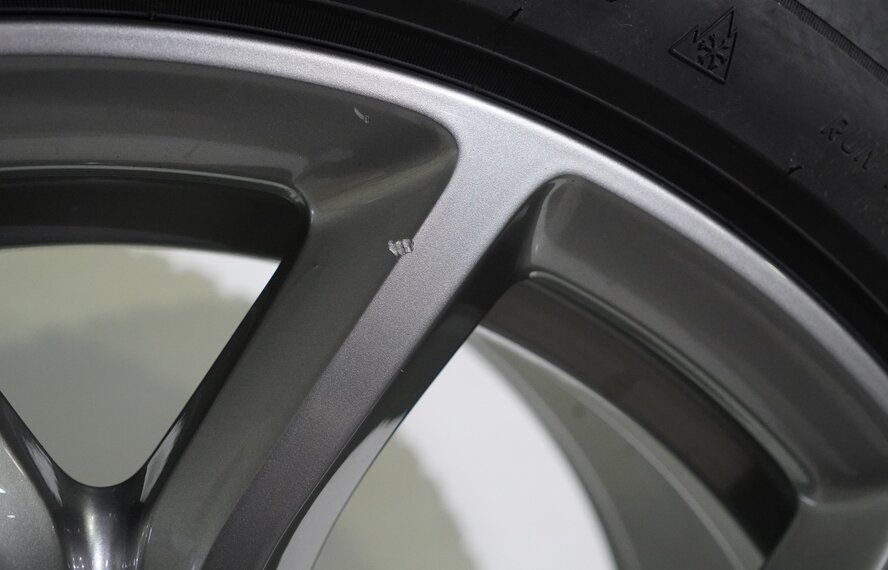 BMW BMW X5 G05 X6 G06 735 19 inch rims Pirelli Runflat winter tires Original