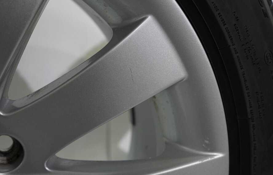 BMW BMW 5 series 7 series F01 F02 F07 250 18 inch rims Pirelli Runflat winter tires New Original