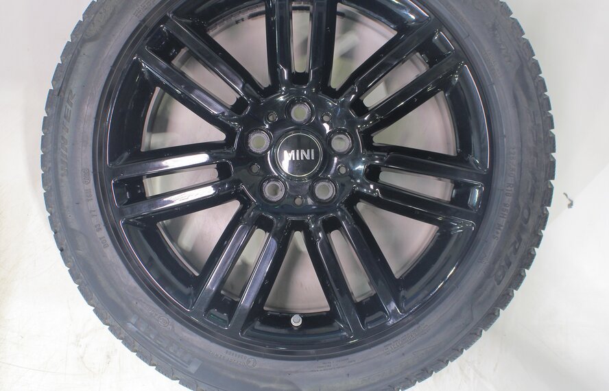 Mini Mini Countryman F60 532 18 inch wheels Pirelli Runflat Winter tires Original