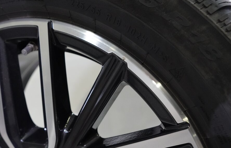 BMW BMW X1 iX1 U11 BEV X2 iX2 U10 838M 18 inch wheels Pirelli winter tires Original