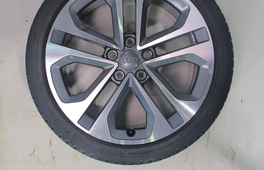 Audi Audi A3 S3 8Y 8V S-line 18 inch rims Dunlop winter tires Original
