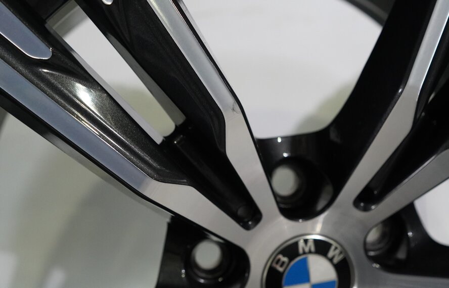 BMW BMW Z4 G29 798M 18 inch wheels Bridgestone winter tires New Original