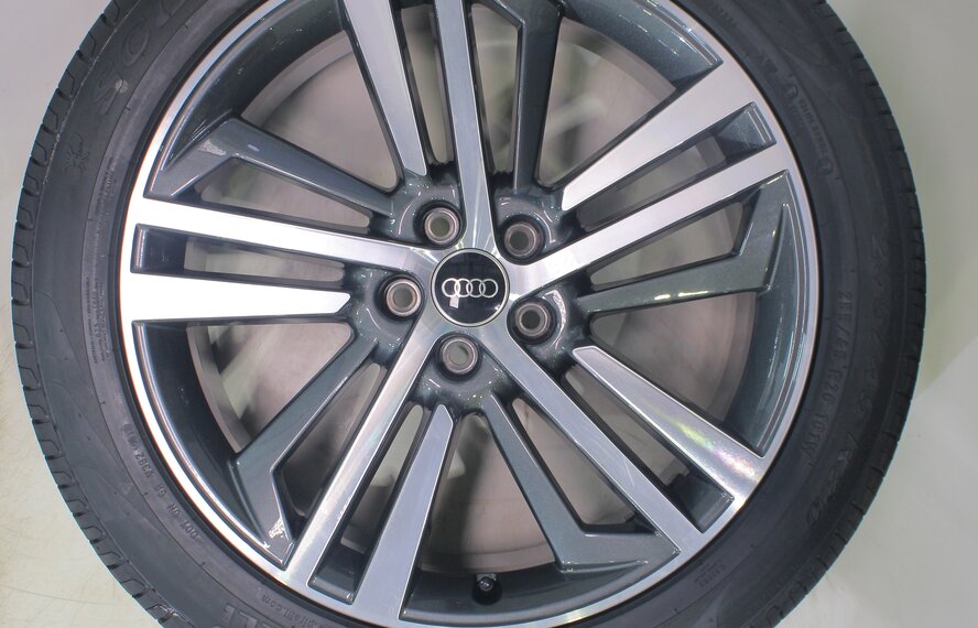 Audi Audi Q5 SQ5 80A 20 inch wheels Pirelli Summer Tires Original
