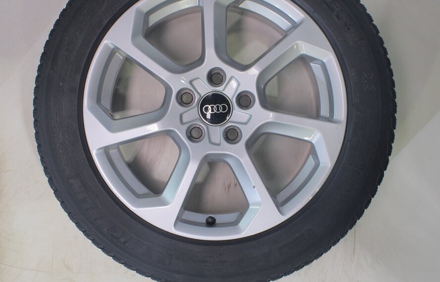 Audi Audi Q2 SQ2 81A 17 inch wheels Michelin Winter Tires Original
