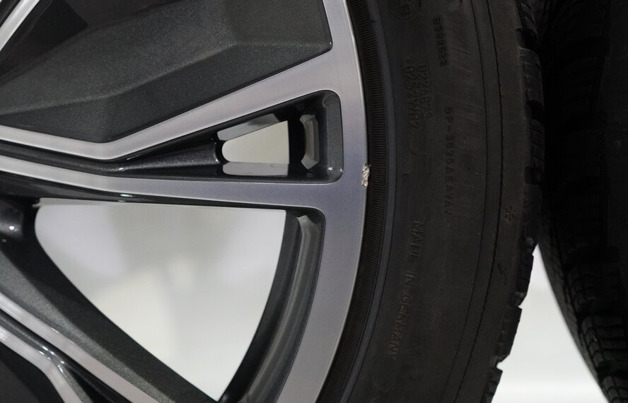 Audi Audi A5 S5 B10 19 inch wheels Goodyear Winter tires Original