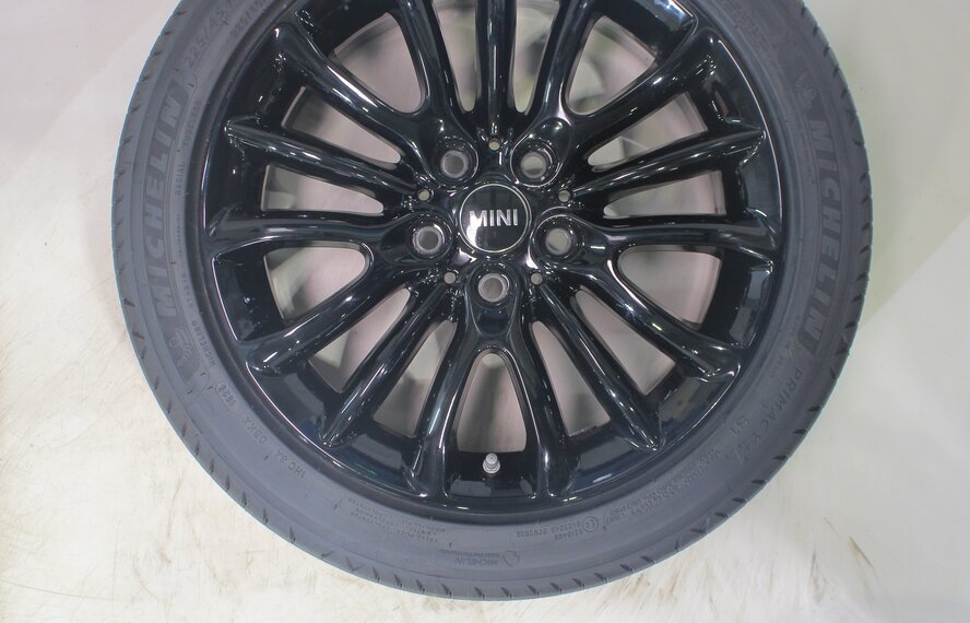 Mini Mini Clubman F54 519 17 inch wheels Michelin Summer Tires Original