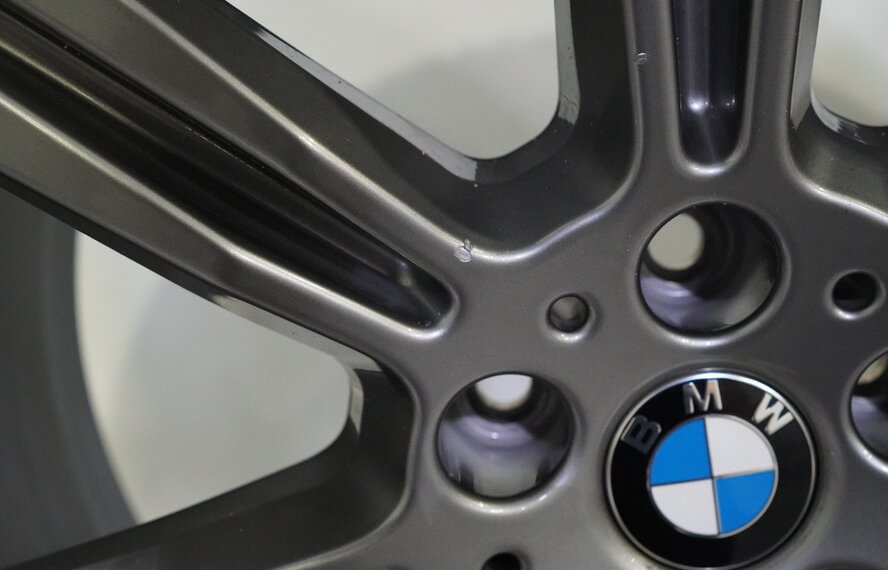 BMW BMW X5 G05 X6 G06 736 20 inch rims Pirelli Runflat winter tires Original